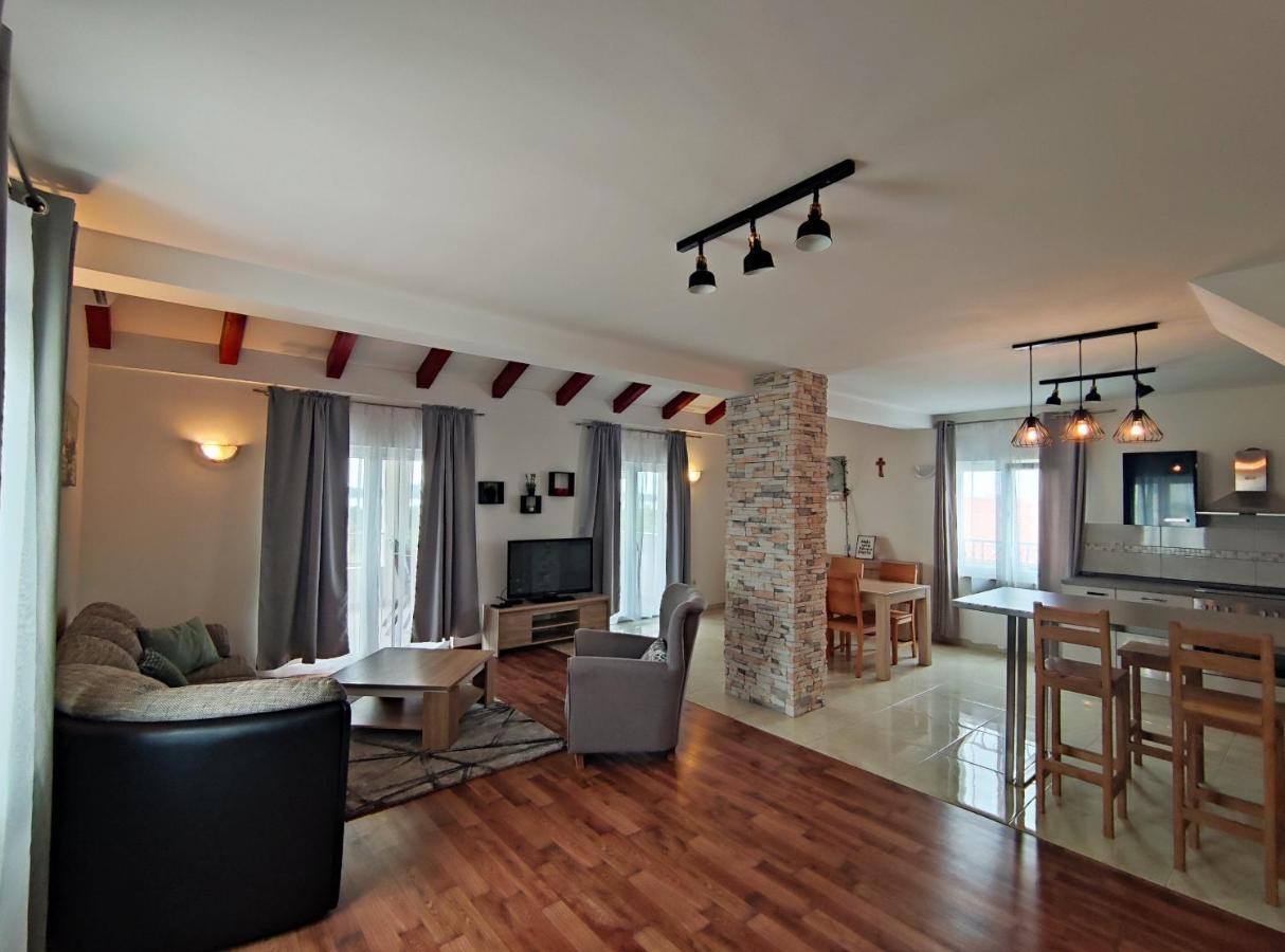 Apartment Arta โวดีเซ ภายนอก รูปภาพ